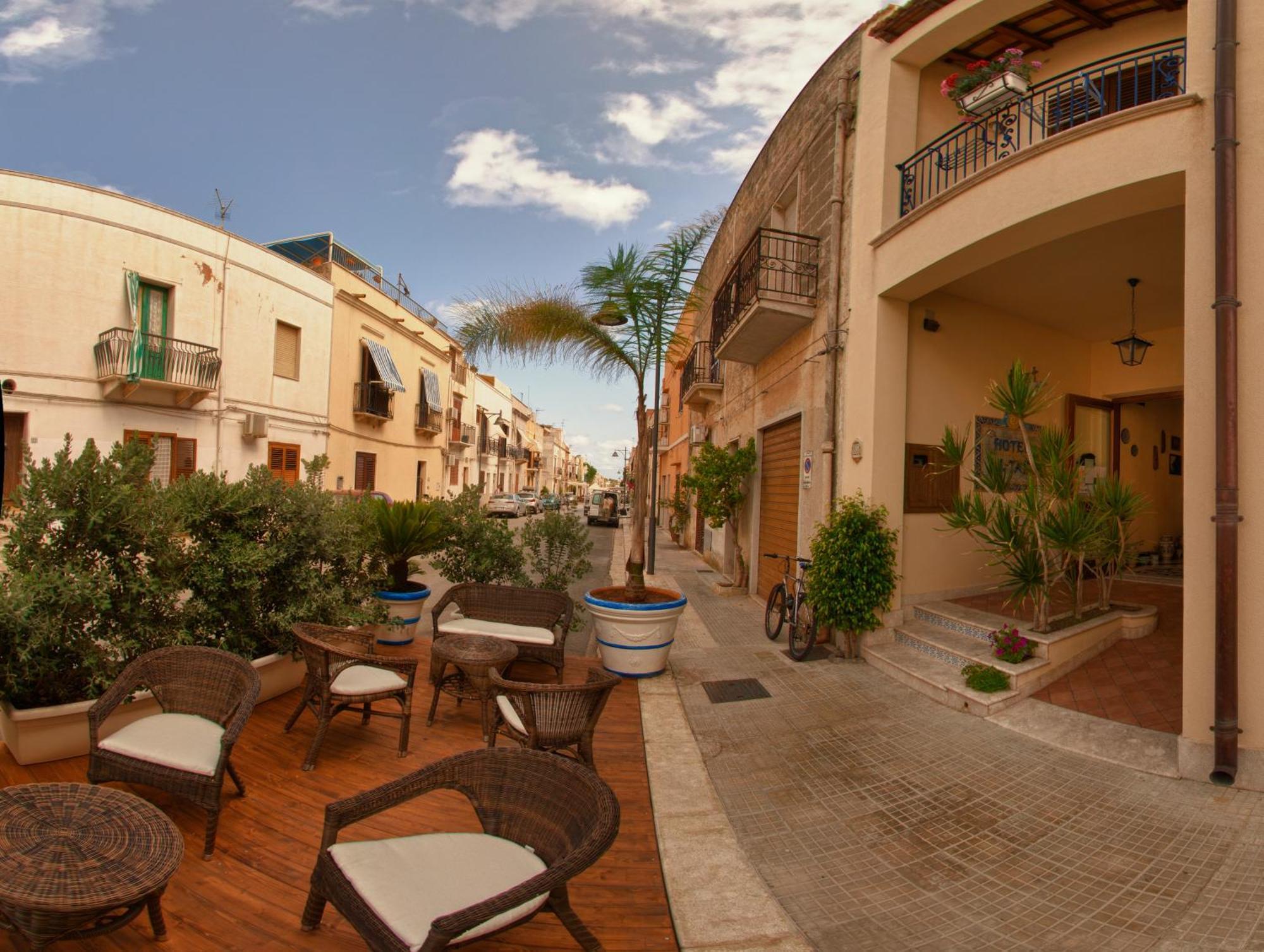 Al-Tair Hotel San Vito Lo Capo Exterior photo